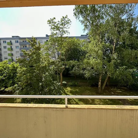 Beautiful, Quiet And Cosy With Balcony In Location Appartamento