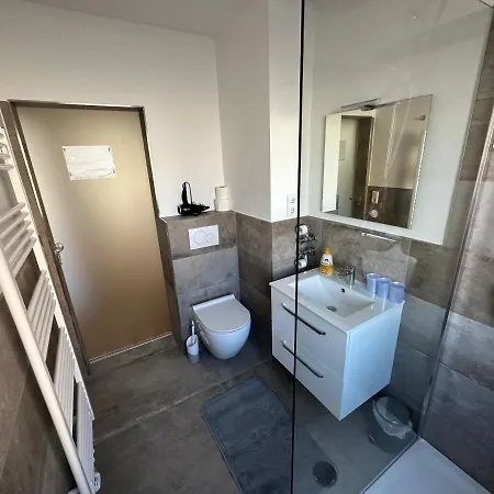 Appartamento Beautiful, Quiet And Cosy With Balcony In Location *