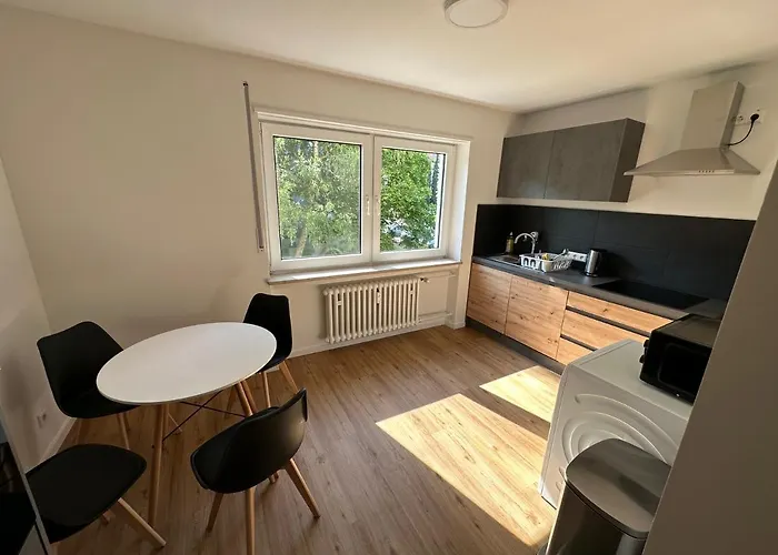 Lejlighed Beautiful, Quiet And Cosy With Balcony In Location *